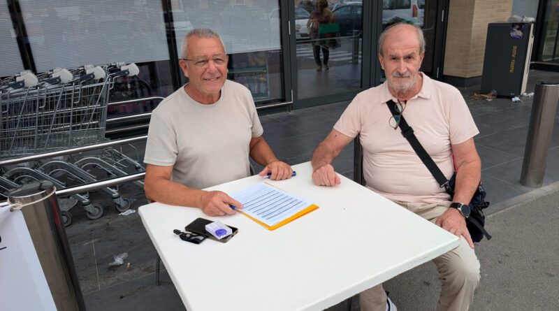 Galleria Belvedere, raccolta firme in corso davanti all’Eurospin: presenti Blò e Brucculeri