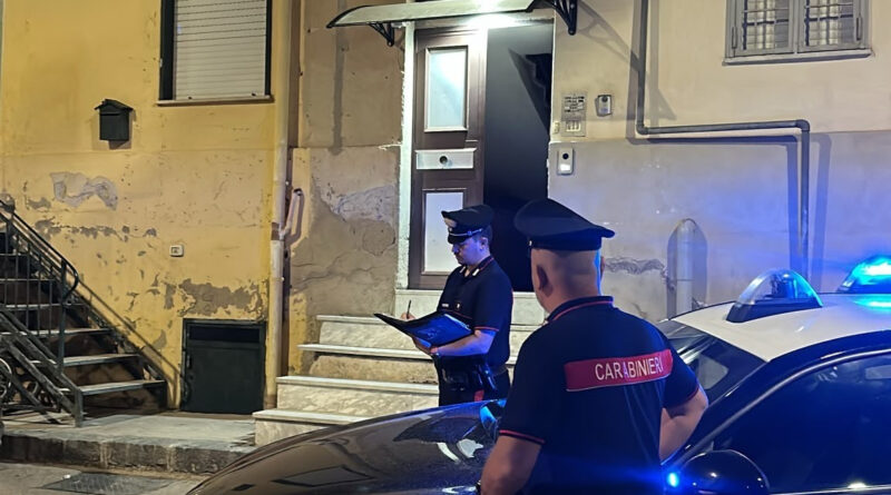 Canicattì, 47enne arrestata: sequestrati 263 grammi di marijuana e una sostanza rosa