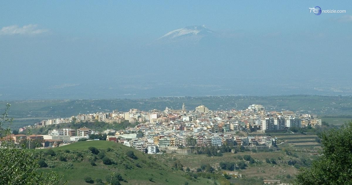 Incidente stradale a Carlentini, muore un giovane