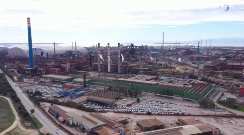 Ex Ilva, il tribunale conferma il blocco degli altoforni