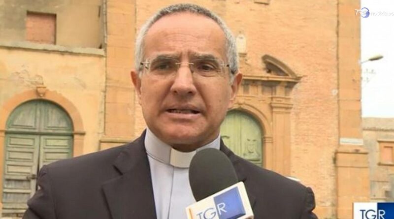 Pedofilia, chiesti due anni per il vescovo di Piazza Armerina, accusato di falsa testimonianza