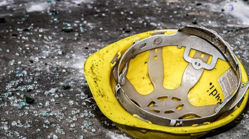 Incidente sul lavoro, esplosione in una officina a Roma: muore un uomo, inutili i soccorsi