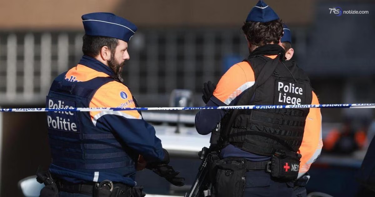 Anche a Bruxelles scontri, barricate, sassaiole contro gli agenti