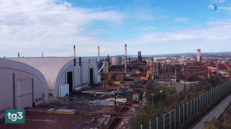 Ex Ilva, i tarantini: prevalga salute