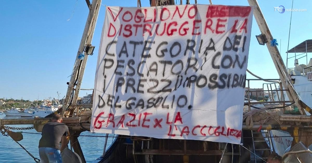 A Lampedusa sciopero dei pescatori contro il caro-carburante