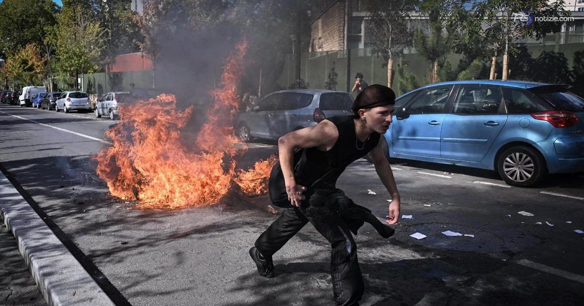 Rivolta Francia, feriti anche 40 presidi