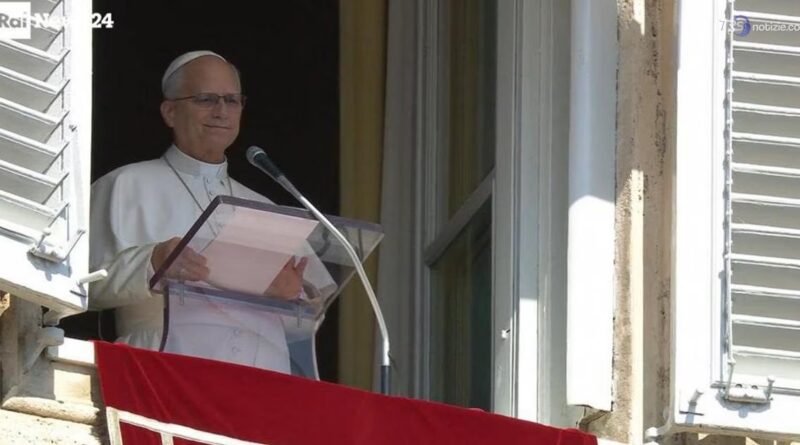 Papa: "Vi sia pace in nome di Francesco"