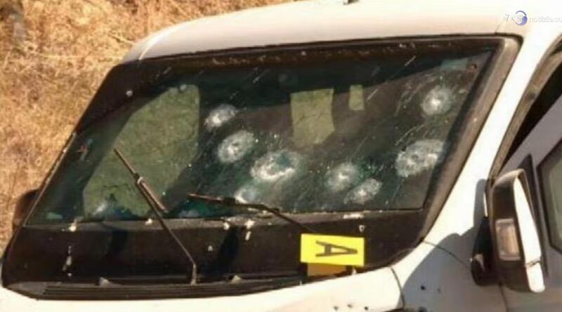 Assalto a un portavalori in autostrada a Foggia, mezzo dato alle fiamme e chiodi sull'asfalto