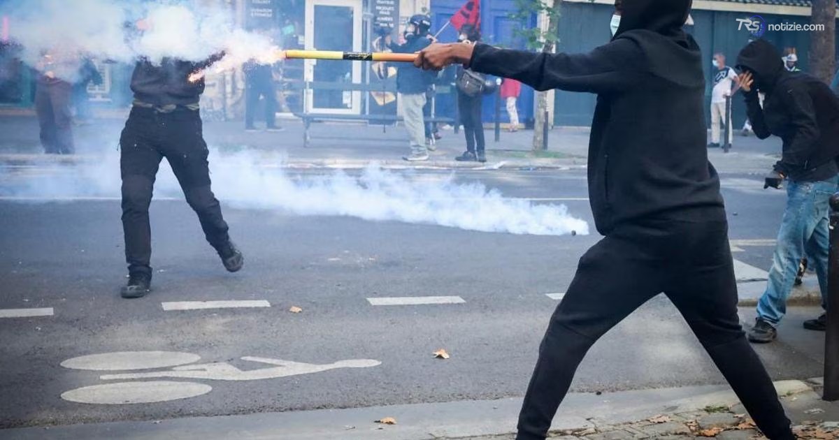 Studenti: “450mila in piazza in Francia”