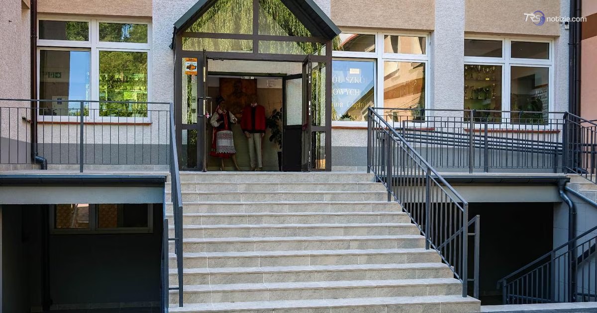 Polonia, otto accoltellati in un istituto professionale. Arrestato un diciannovenne