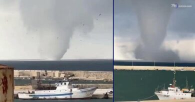 In un video le due trombe marine al largo di Marsala