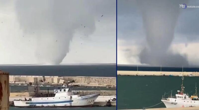 In un video le due trombe marine al largo di Marsala