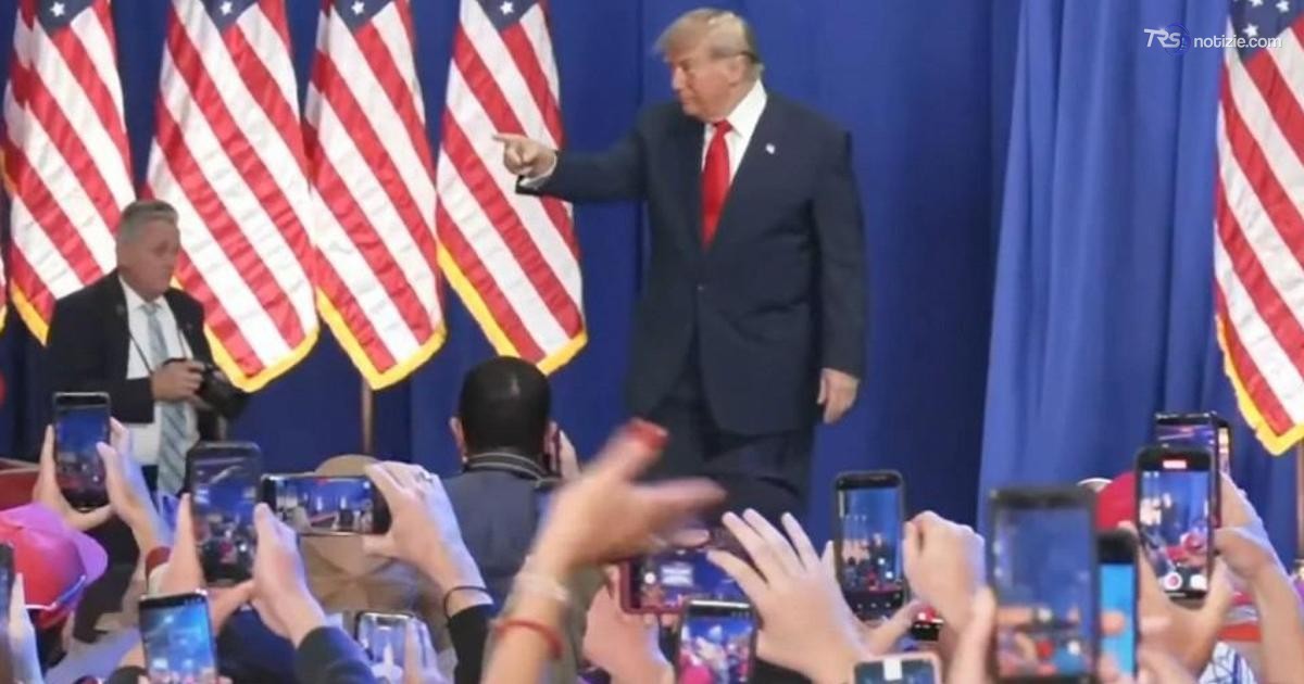Trump su midterm: "I Democratici avranno una grossa sorpresa, vinceremo la Camera e il Senato"