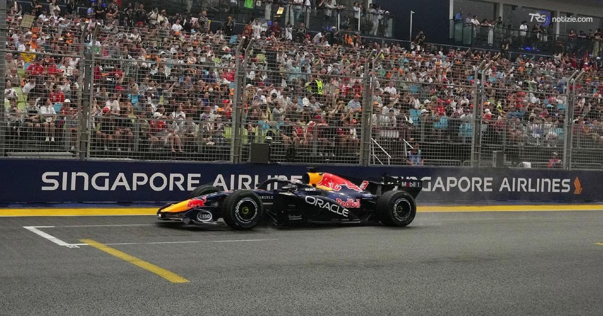 Gp Singapore, Verstappen in pole