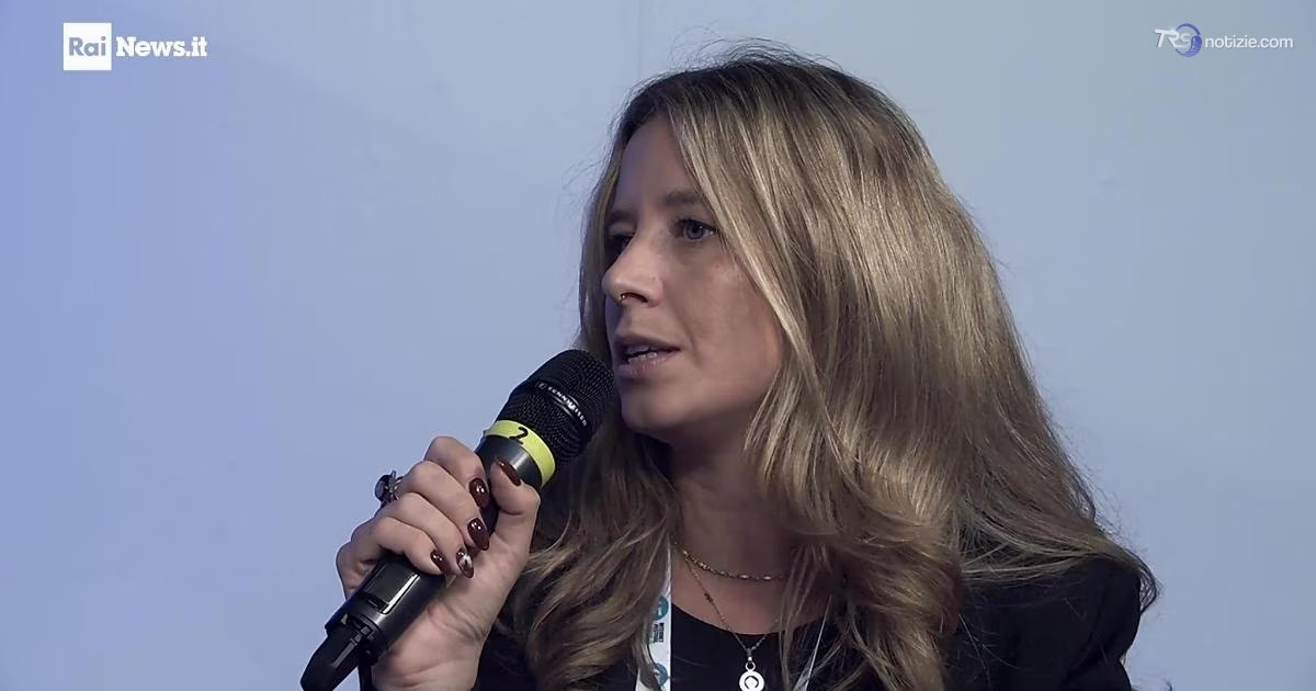 “Internet non è un posto per femmine”, Semenzìn: “Una provocazione per reclamare questo spazio”