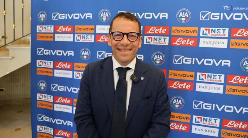 Calcio, Francesco Massini è il nuovo presidente degli arbitri italiani