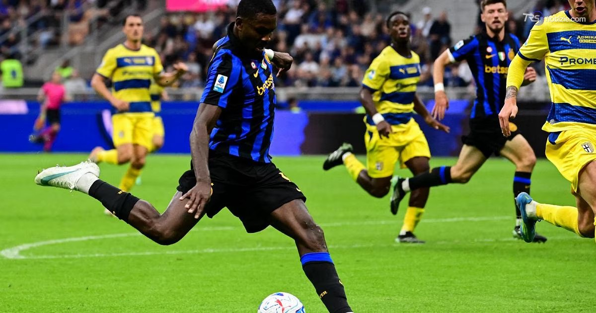 Calcio, l’Inter supera il Parma 3-0
