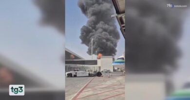 Arabia Saudita, stop voli di Etihad e Qatar