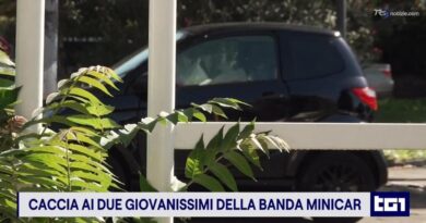 Caccia agli aggressori della minicar, al vaglio una grande mole di immagini