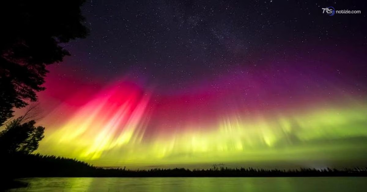 Spettacolo senza pari, caleidoscopio di colori: tempesta aurorale in Lapponia finlandese
