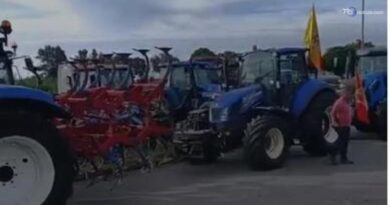 Protesta per il caro carburanti nei centri nevralgici delle raffinerie siciliane