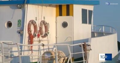 Caro carburanti, la flotta di Trapani si ferma