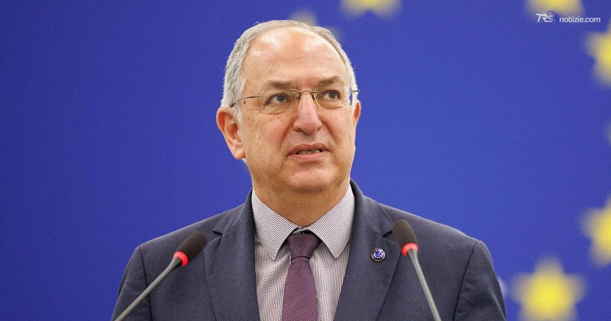 Il commissario Ue per la Pesca da Catania: "Da Bruxelles una reazione sul caro-carburanti"