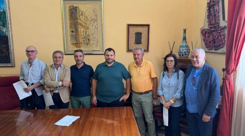Crollo del valore dell’olio, sindaci e assessori chiedono interventi urgenti a Roma e Palermo