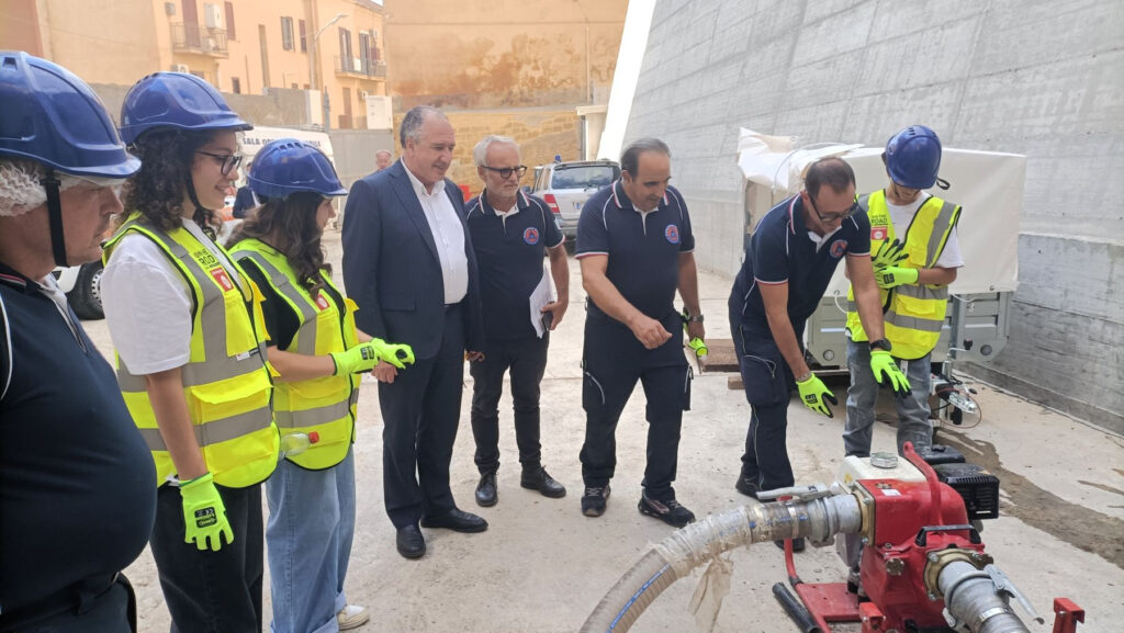 Agrigento, esercitazioni di Protezione Civile per i ragazzi del progetto “On the Road”