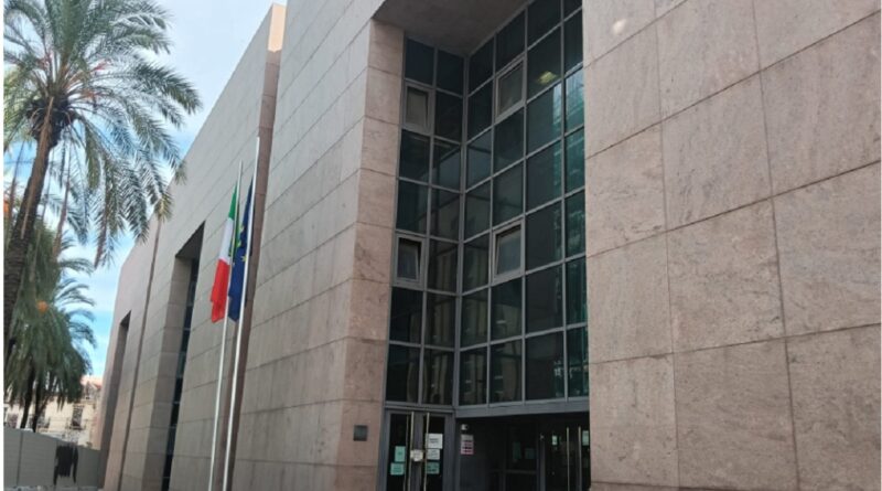 Corruzione, chiesti 4 anni per l’ex capo ufficio tecnico di Lampedusa