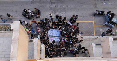 Prima notte di occupazione di due scuole a Palermo, oggi sit-in fuori da istituti