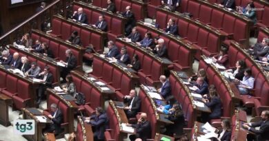 Le opposizioni unite contro il governo, divise sull'Ucraina