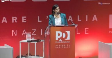 Il Rubicone di Elly Schlein: "Mi candido a premier, con o senza primarie"