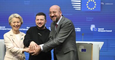 Zelensky ai leader Ue: "Vi chiedo 70mld"