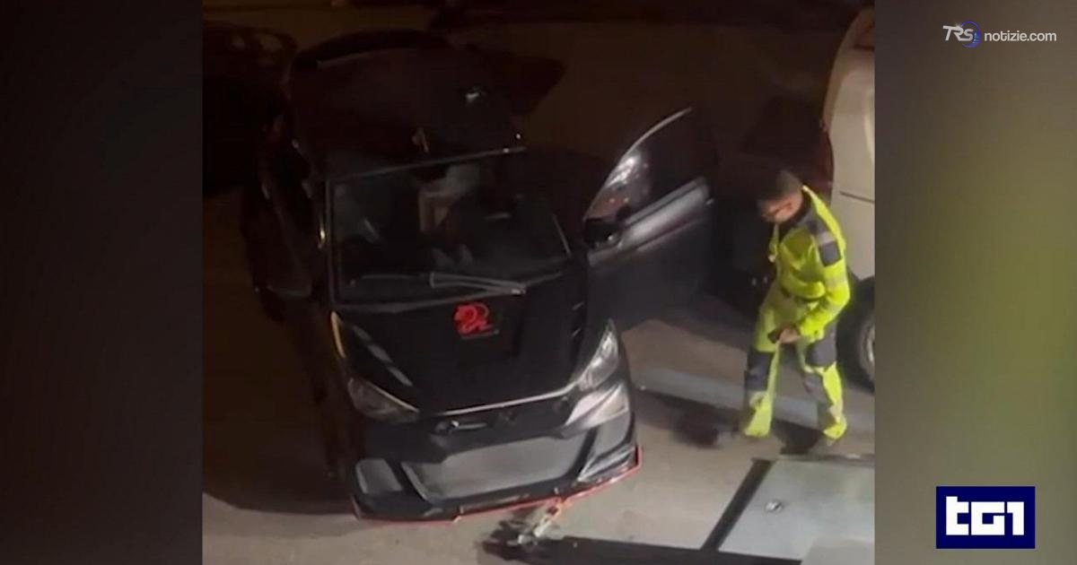 Confessano i due minori autori delle aggressioni in minicar: le immagini dell’auto