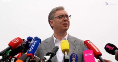 "Che farà stasera se perderà le elezioni"? La risposta stizzita di Vucic all'inviata Rai