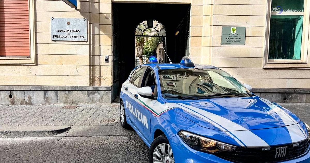 Diciotto anni di violenze su moglie e quattro figli, 51enne arrestato