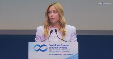 Droghe, Meloni: basta messaggi fuorvianti