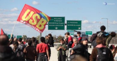 Usb:"Governo criminalizza le proteste"