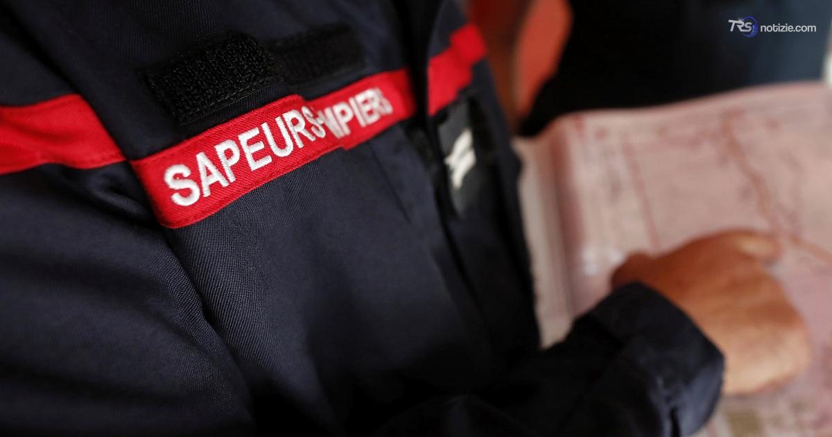 Incendio all’università di Rouen in Francia: distrutti tetto e facciata