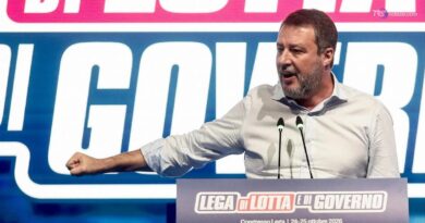 Lega, Salvini rieletto per la quarta volta: sfida agli alleati sulle armi a Kiev