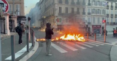 Scontri a Marsiglia alla fine del corteo