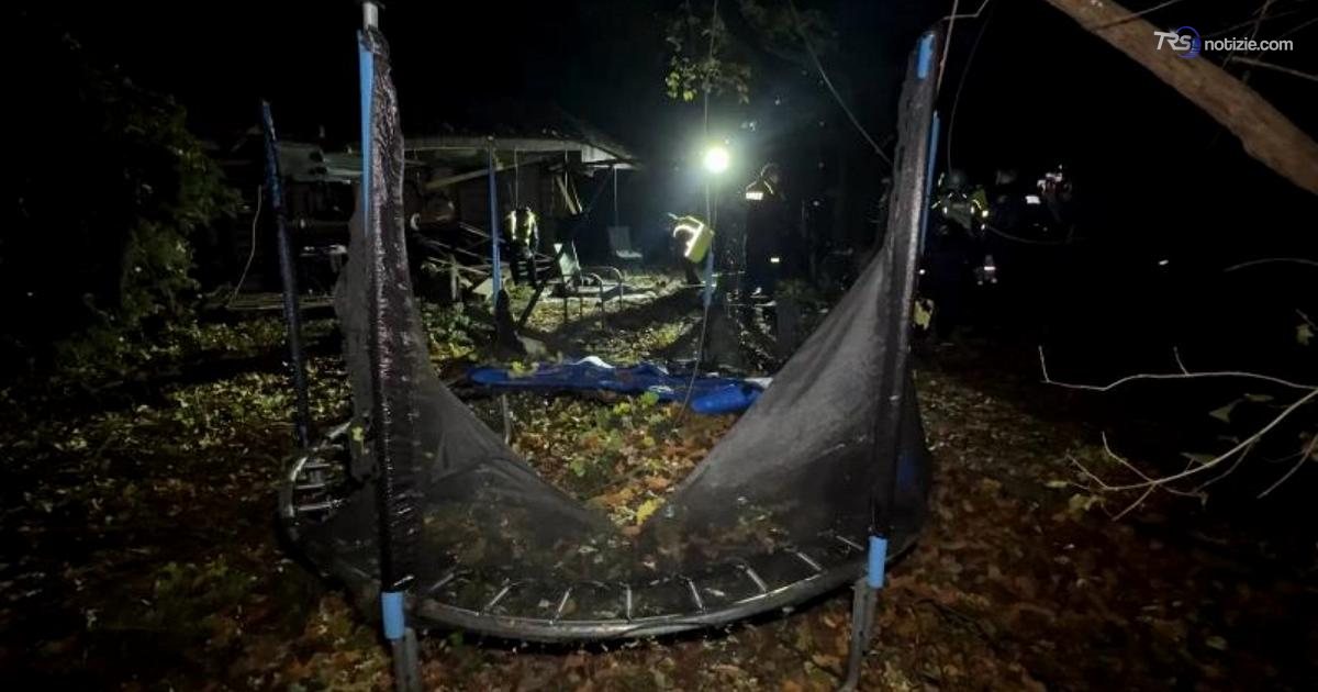 Attacchi di droni russi colpiscono un parco affollato di famiglie