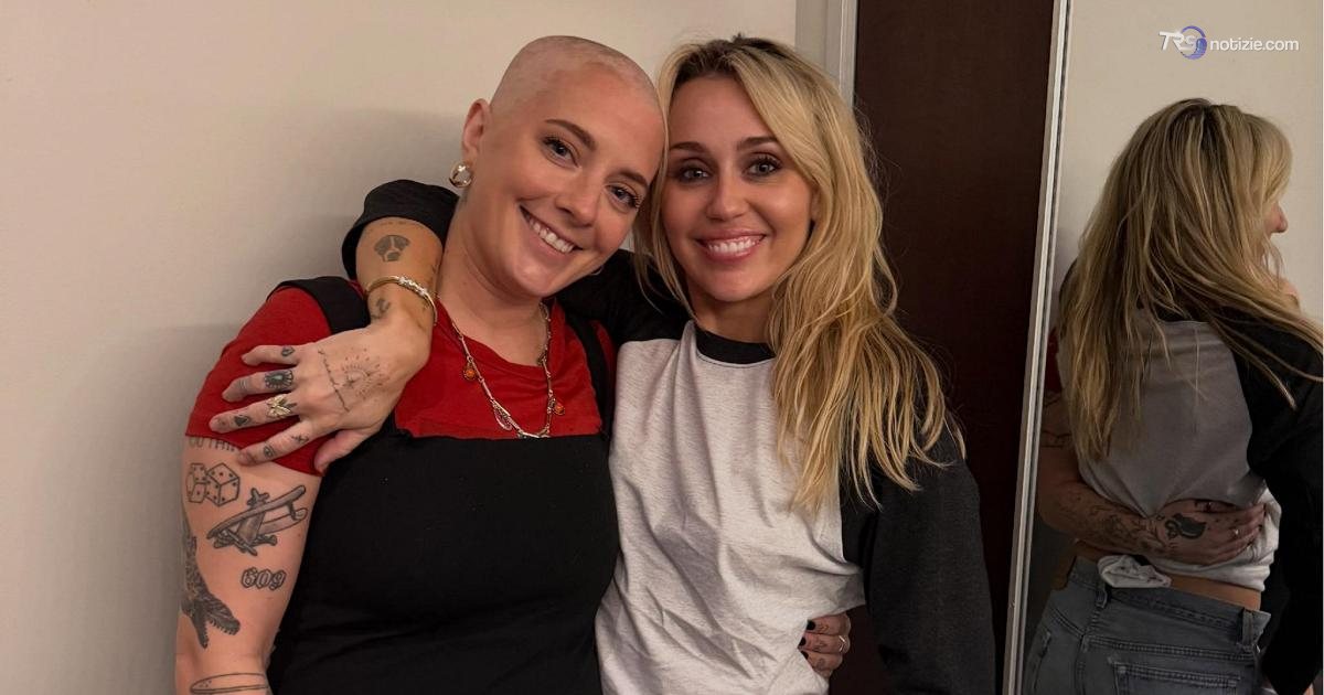 “Miley mi ha aiutata a essere forte”: la popstar le taglia i capelli prima della chemio
