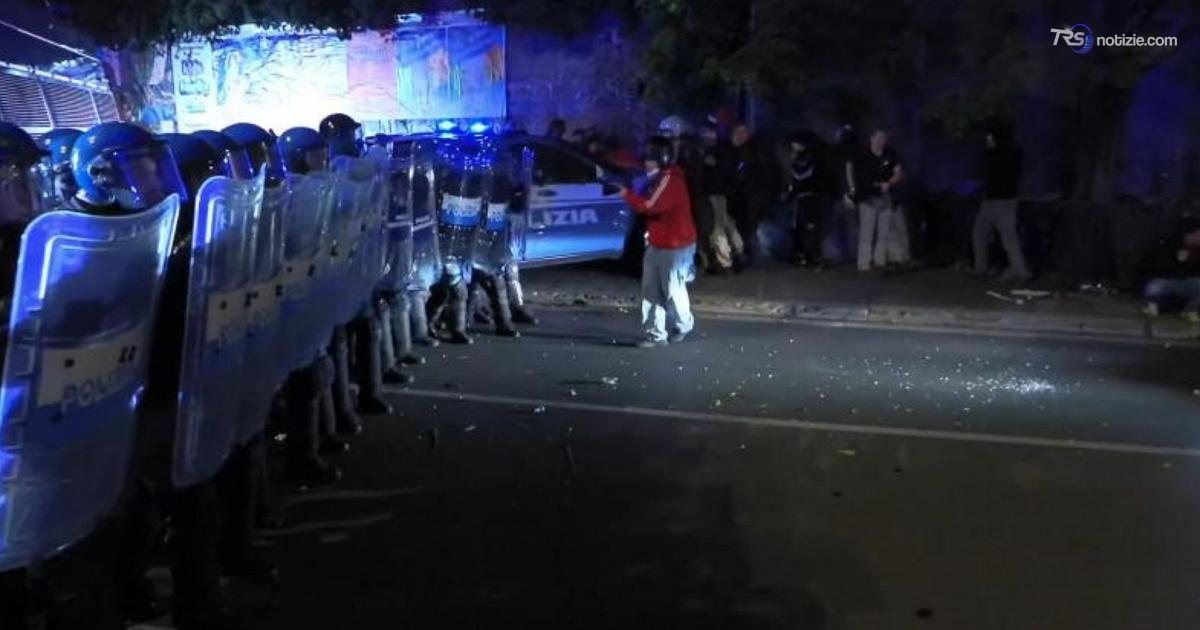 Cortei, 60 perquisizioni in 23 città