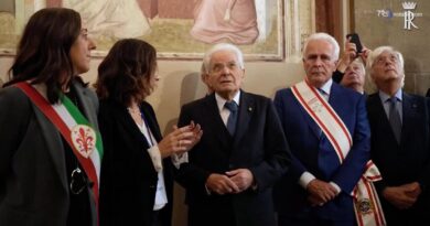 Il Presidente Mattarella visita la Basilica di Santa Croce