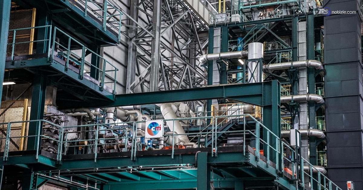 Ex Ilva, “stabilimenti non chiudono”