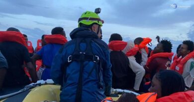 113 naufraghi soccorsi nel Mediterraneo in un doppio intervento