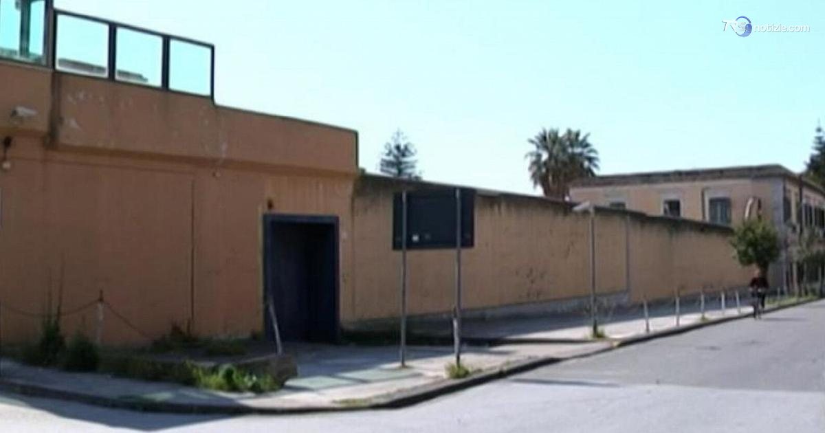 Carcere di Barcellona Pozzo di Gotto, agenti feriti dai detenuti