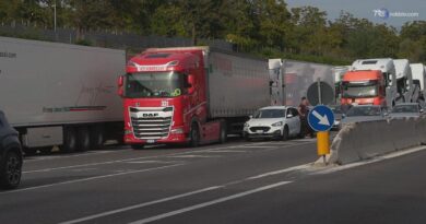 Blocchi Tir vanno avanti in Campania